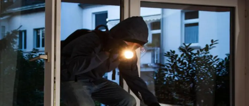 Catania, assume ladri per un furto nella casa dell'ex moglie: un indagato