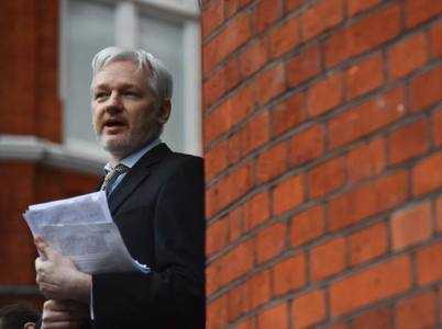 Wikileaks pubblica file riservati della Cia: "Ci spia attraverso telefoni e tv"