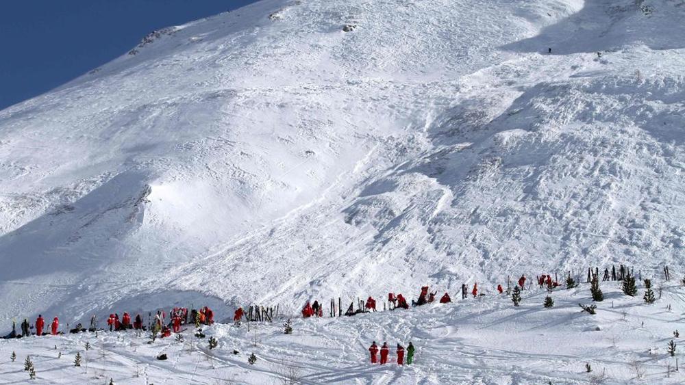 Francia, valanga a Tignes: diversi sciatori travolti