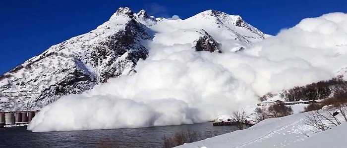 Aosta: valanga provoca un morto e tre feriti