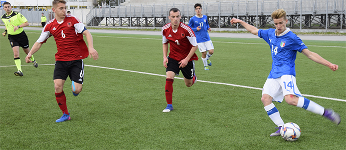 Calcio - Nazionale U18 LND: rigori fatali, Albania in finale con la Romania al "Roma Caput Mundi"