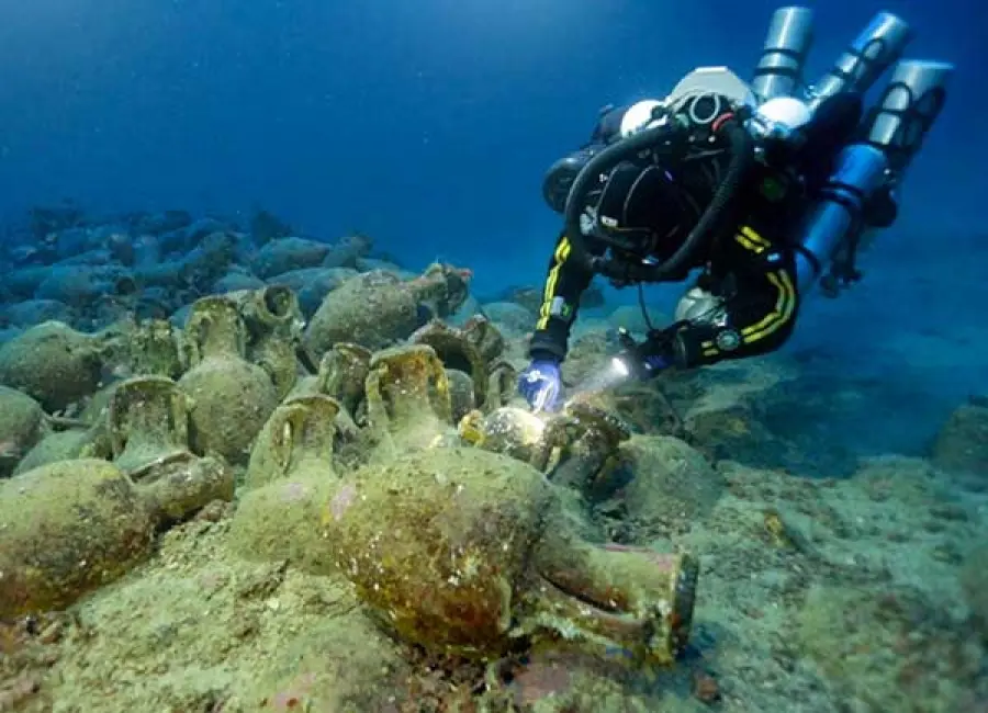 Immigrazione: al via il progetto caschi blu del mare