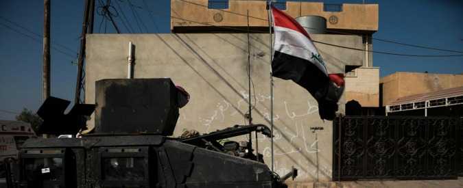 Iraq, avanzata dell'esercito: conquistato l'aeroporto di Mosul