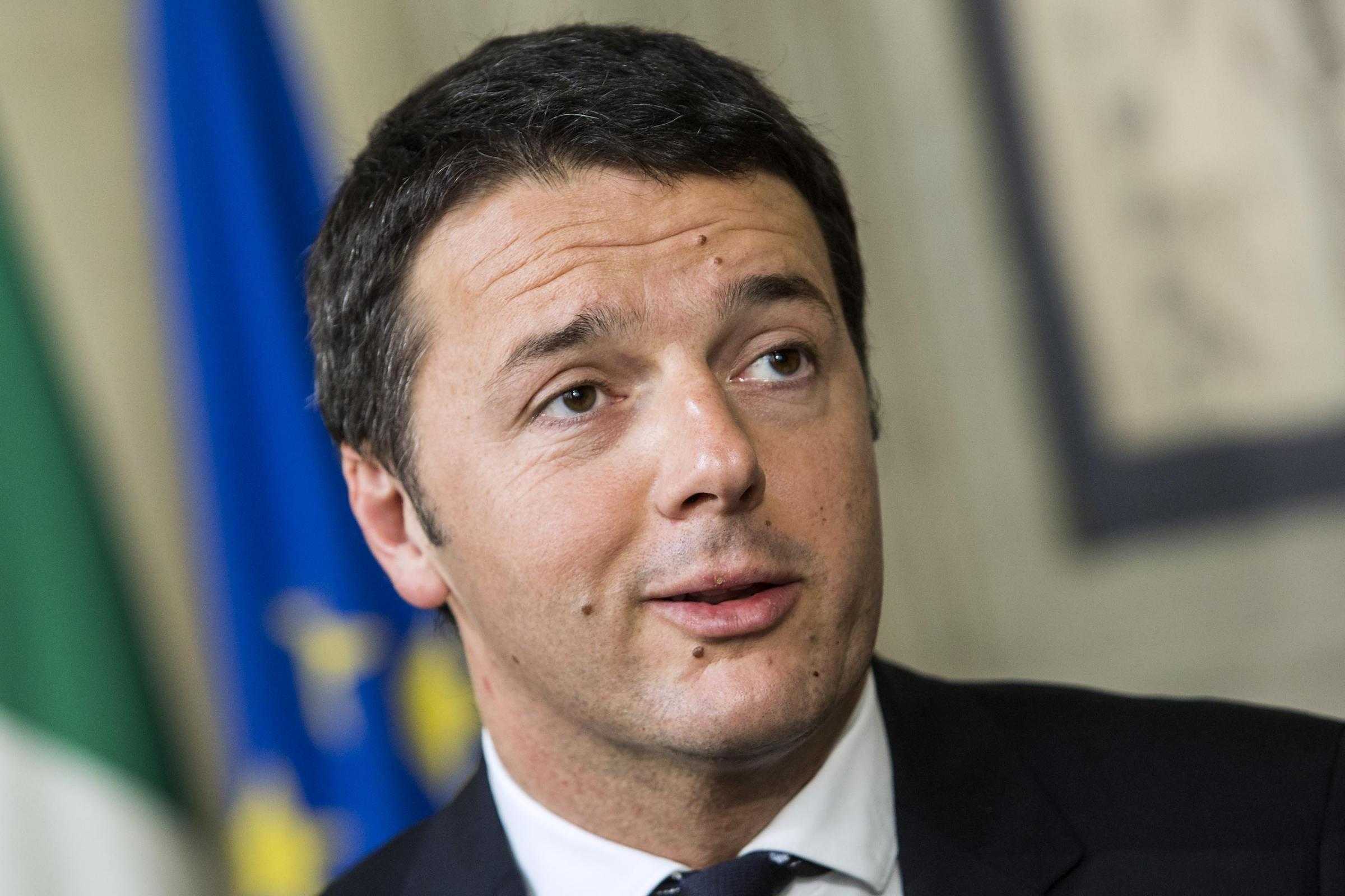 Renzi: "Politica italiana litiga su tutto, il mondo fuori continua a correre"