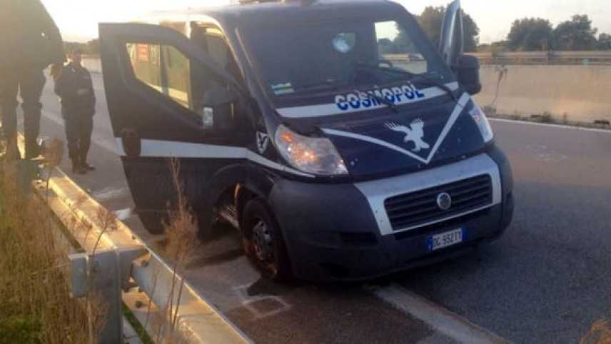 Assalto a un portavalori tra Avellino e Salerno, esplosi colpi: nessun ferito