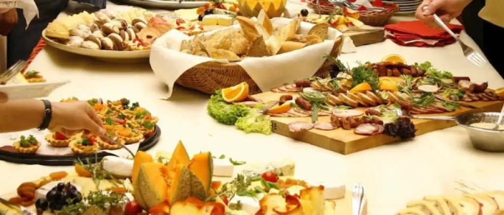 Obesità: ho un problema e quindi mangio