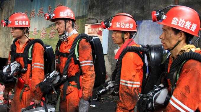 Cina, esplosione in miniera: otto morti e tre dispersi