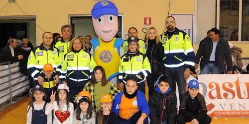 Protezione Civile-Abramo Il via del progetto "scuola sicura con Civilino"