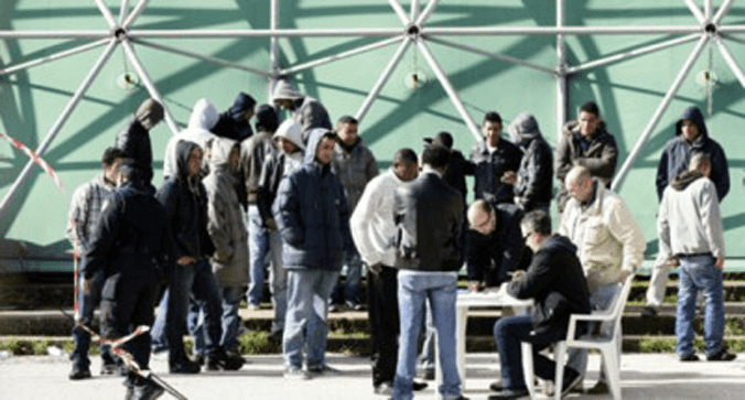 Migranti: nel Sannio sindaco chiude strada d'accesso al paese
