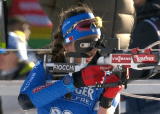 Biathlon, sprint amaro per Lisa Vittozzi: fuori dal podio per due decimi