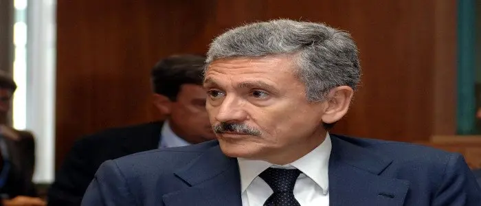 Pd, parla D'Alema: "Se si vota ora spread a 400"