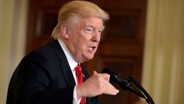 Trump: sanzioni all'Iran, stop agli insediamenti di Israele in Palestina