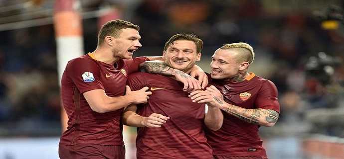 Coppa Italia, Roma - Cesena 2-1. Un rigore di Totti regala la semifinale contro la Lazio