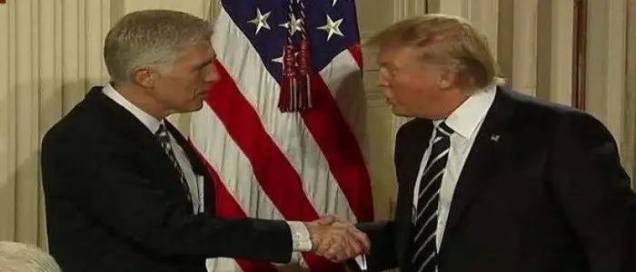 Trump: l'antiabortista Neil Gorsuch nominato giudice della Corte Suprema