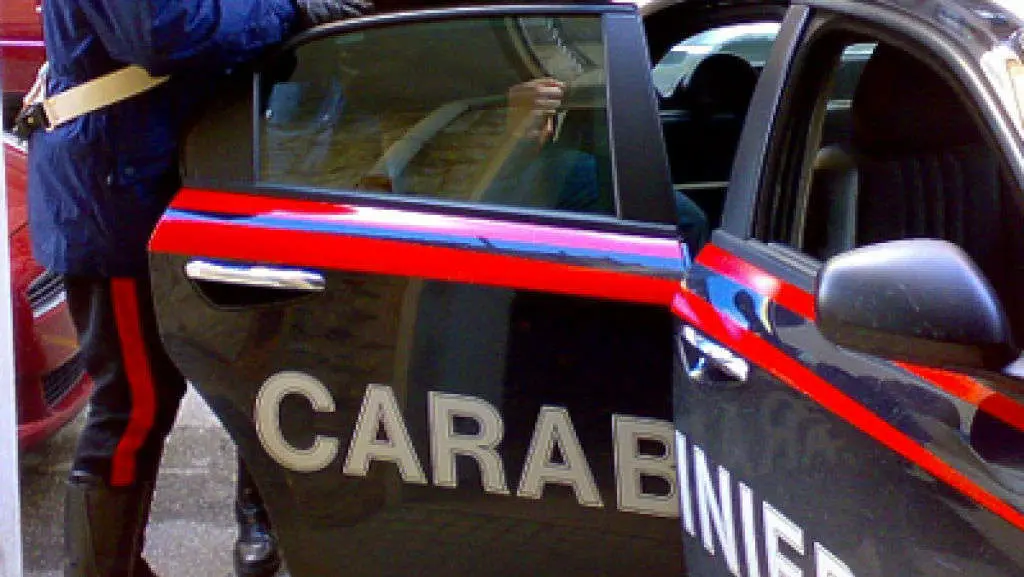 Droga, Napoli: 86 arresti