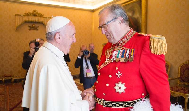 Ordine di Malta, il Papa chiede al gran maestro di dimettersi