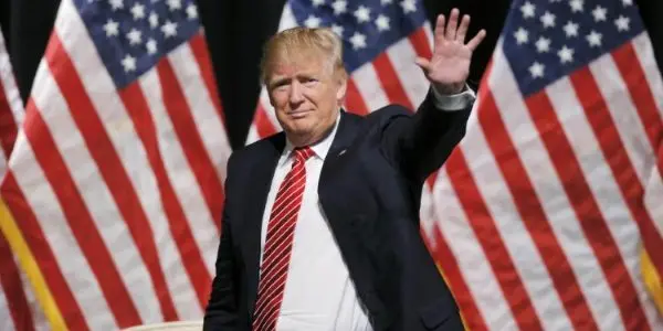 Usa, Donald Trump annuncia la costruzione del muro