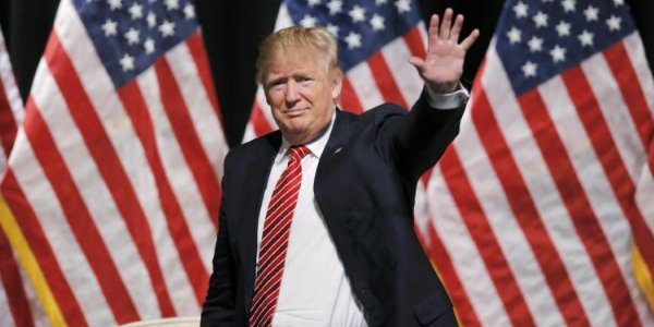 Usa, Donald Trump annuncia la costruzione del muro