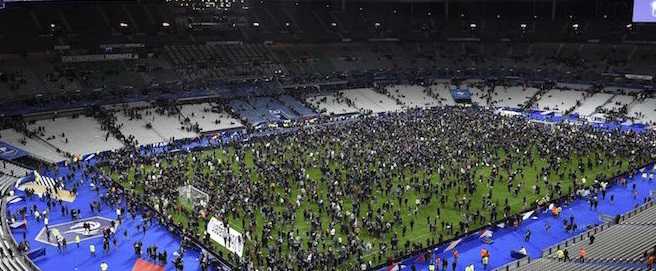 Parigi, identificato kamikaze dello Stade de France