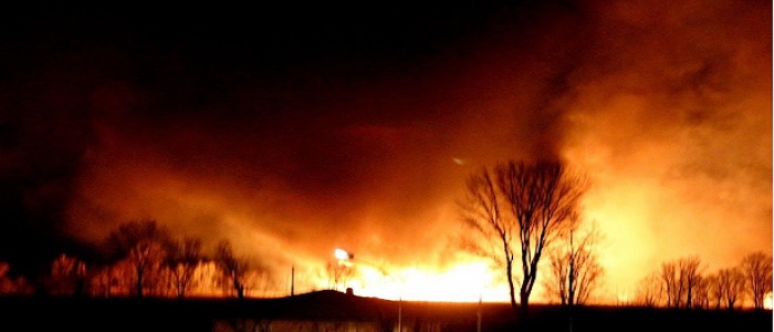 Nervi, chiusa l'A12 per incendi e fumo. Evacuati gli abitanti