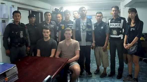 Thailandia: italiani arrestati rientrano