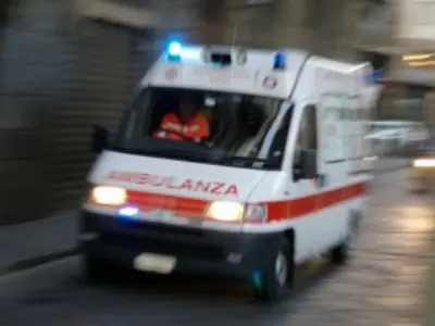 Roma, tenta di uccidere la figlia di 3 anni ricoverata al Bambino Gesù con psicofarmaci nel biberon