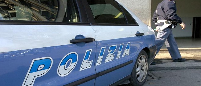 Rimini, la ragazza sfregiata dall'ex fidanzato rischia la vista