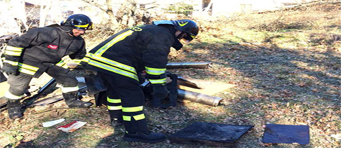 Carlopoli esplode termostufa, intervento dei  Vigili del Fuoco (Foto)