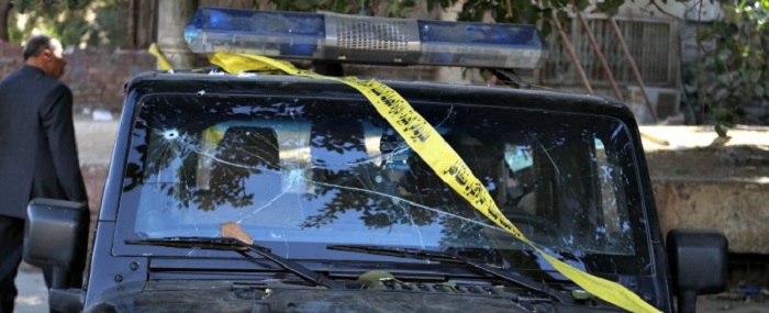 In Egitto camion kamikaze contro un posto di blocco: 9 poliziotti uccisi