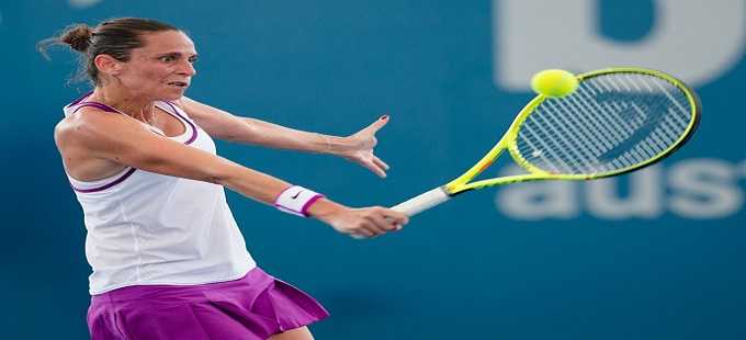 Tennis, Roberta Vinci fuori ai quarti a Brisbane. Camila Giorgia vola in semifinale a Shenzhen
