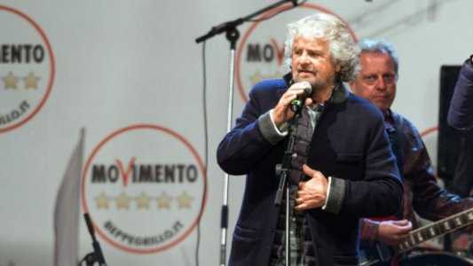 Bufale in rete, Mentana contro Grillo: si trovi un avvocato