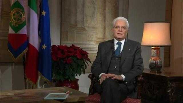 Mattarella, due le priorità per il 2017:  lavoro e legge elettorale