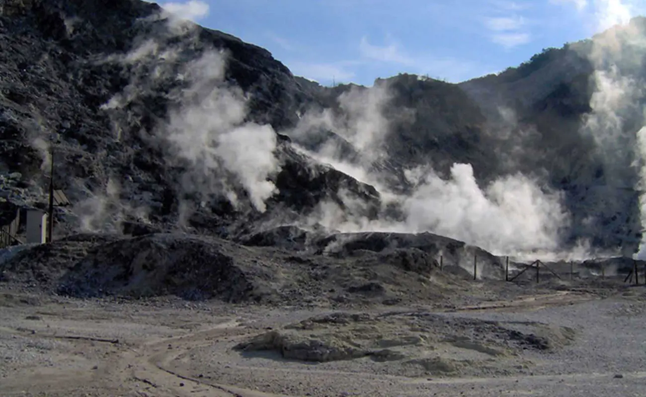 Campi Flegrei: segni di risveglio secondo gli scienziati