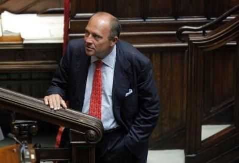 Napoli, condannato ex parlamentare Alfonso Papa per induzione alla concussione