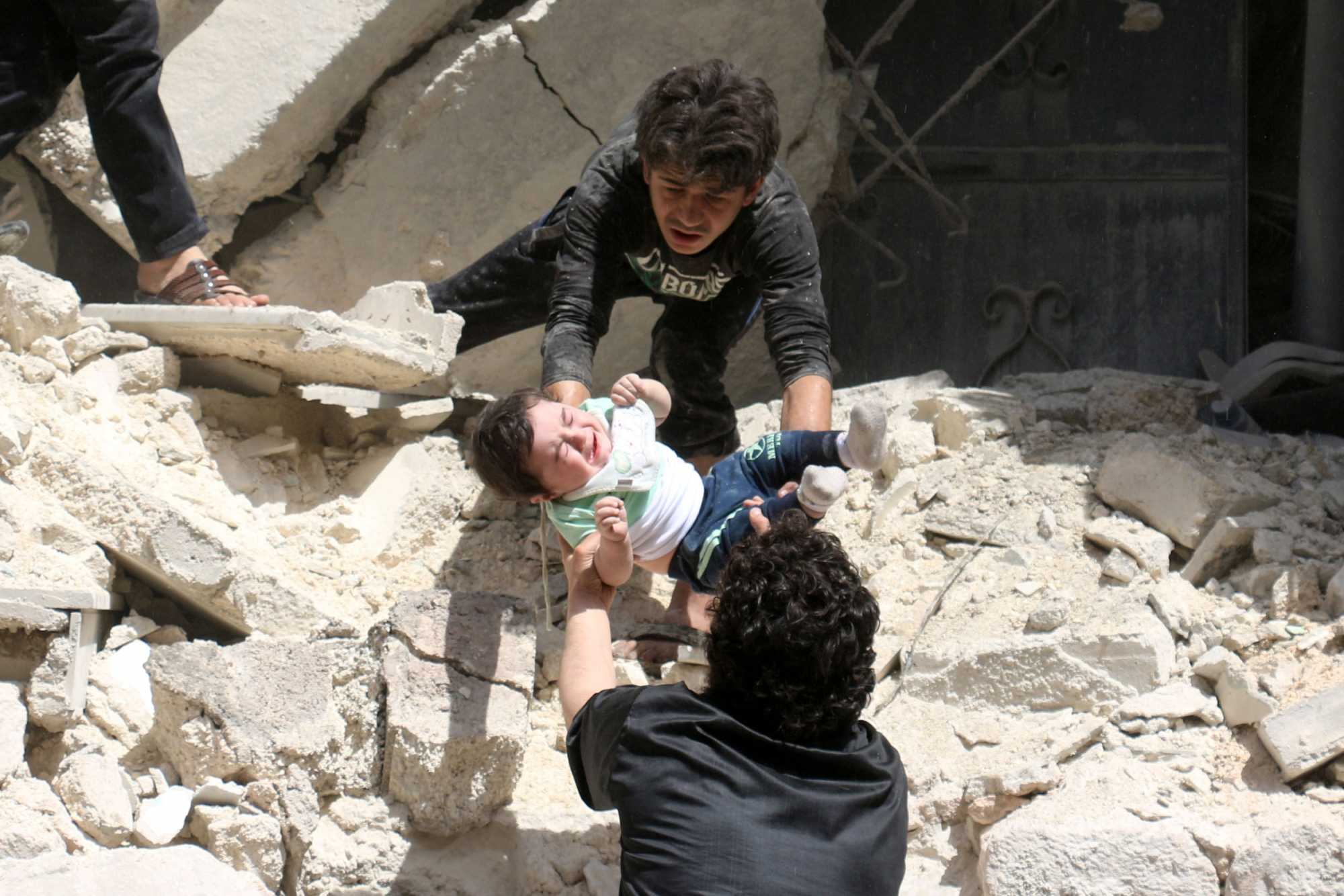 Aleppo, l'allarme dell'Unicef: quattromila bambini rischiano di morire