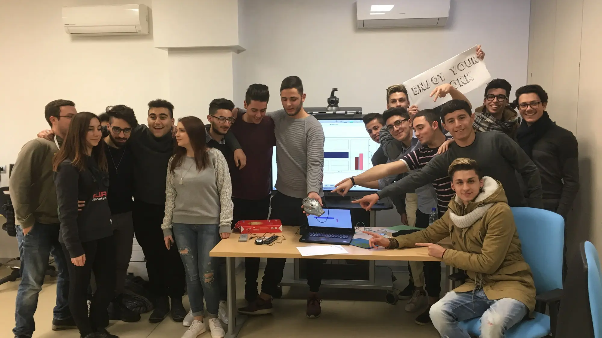 Successo e soddisfazione all'Istituto Scalfaro di Catanzaro per il progetto “Mousis”