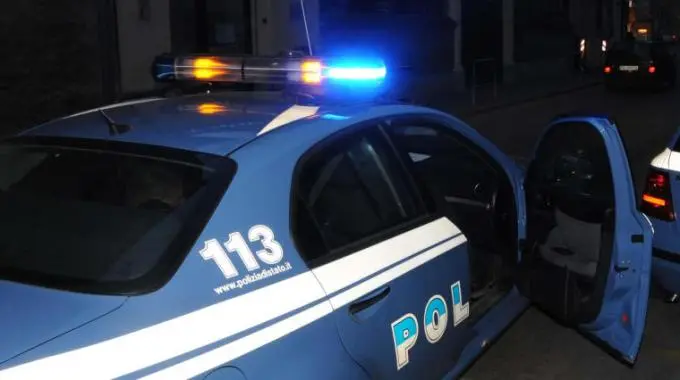 Vibo Valentia, accoltella compagno durante una lite: arrestata