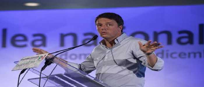 Assemblea PD, Matteo Renzi critica il suo governo. Cuperlo: "Serve altra guida"