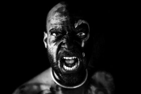 En?gma, al via Indaco Tour e fuori il video Labirinti