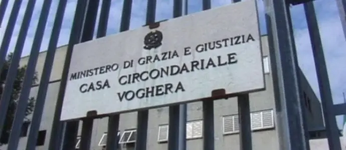 Carceri: Voghera, evaso ergastolano calabrese in permesso premio