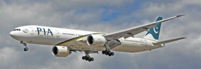 Pakistan, precipita aereo con 40 persone a bordo