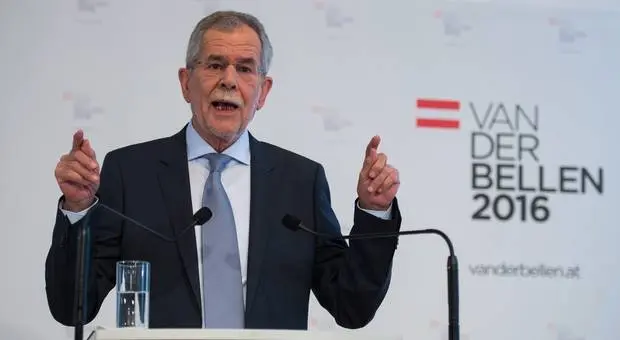 Van der Bellen presidente. L'Europa va avanti