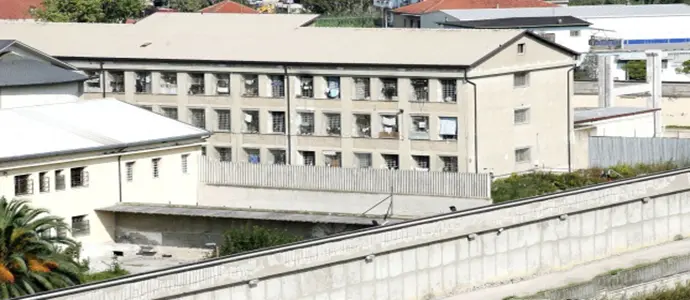 Murales in carcere e incontri di filosofia con i detenuti