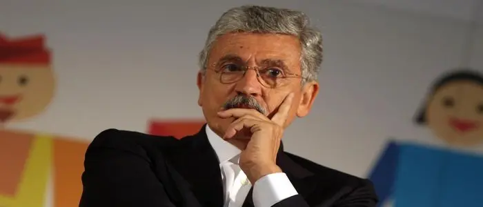 Lo strano caso di D'Alema: "Renzi? Dovrò difenderlo come Craxi"