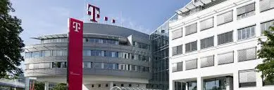 Germania, Deutsche Telekom colpita da un attacco hacker: mezzo Paese senza internet