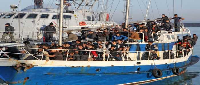 Ritornano gli sbarchi nel Salento, rintracciati 53 pachistani