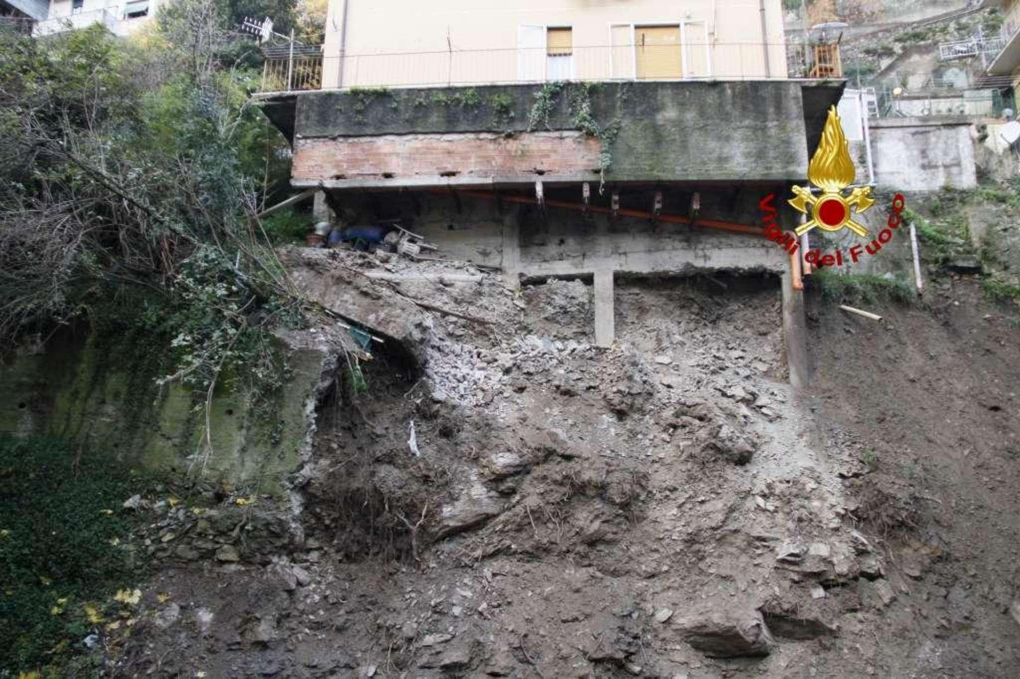 Genova: 200 sfollati nella notte per allarme frana