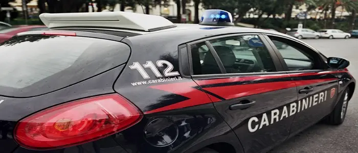 Caserta, arrestato per maltrattamenti ai familiari. Dava calci alla moglie incinta