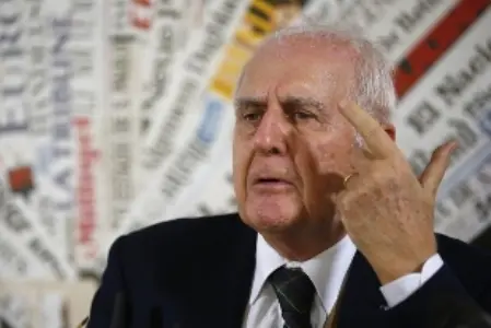 Referendum, il comitato per il no: se vince il sì faremo ricorso con voti italiani all'estero