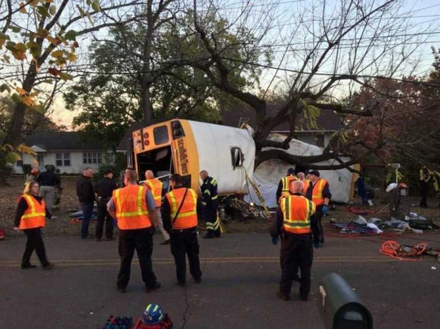 Usa, scuolabus si schianta: sei bambini morti in Tennessee